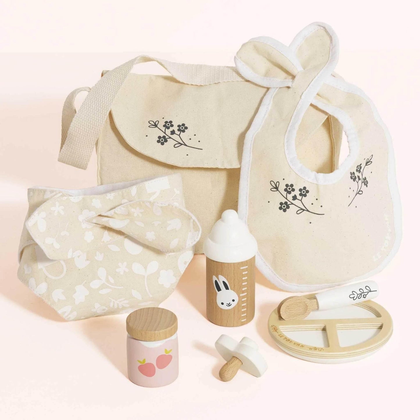 Dolls Nursing Kit & Bag - Le Toy Van - Cloud Nine Stores
