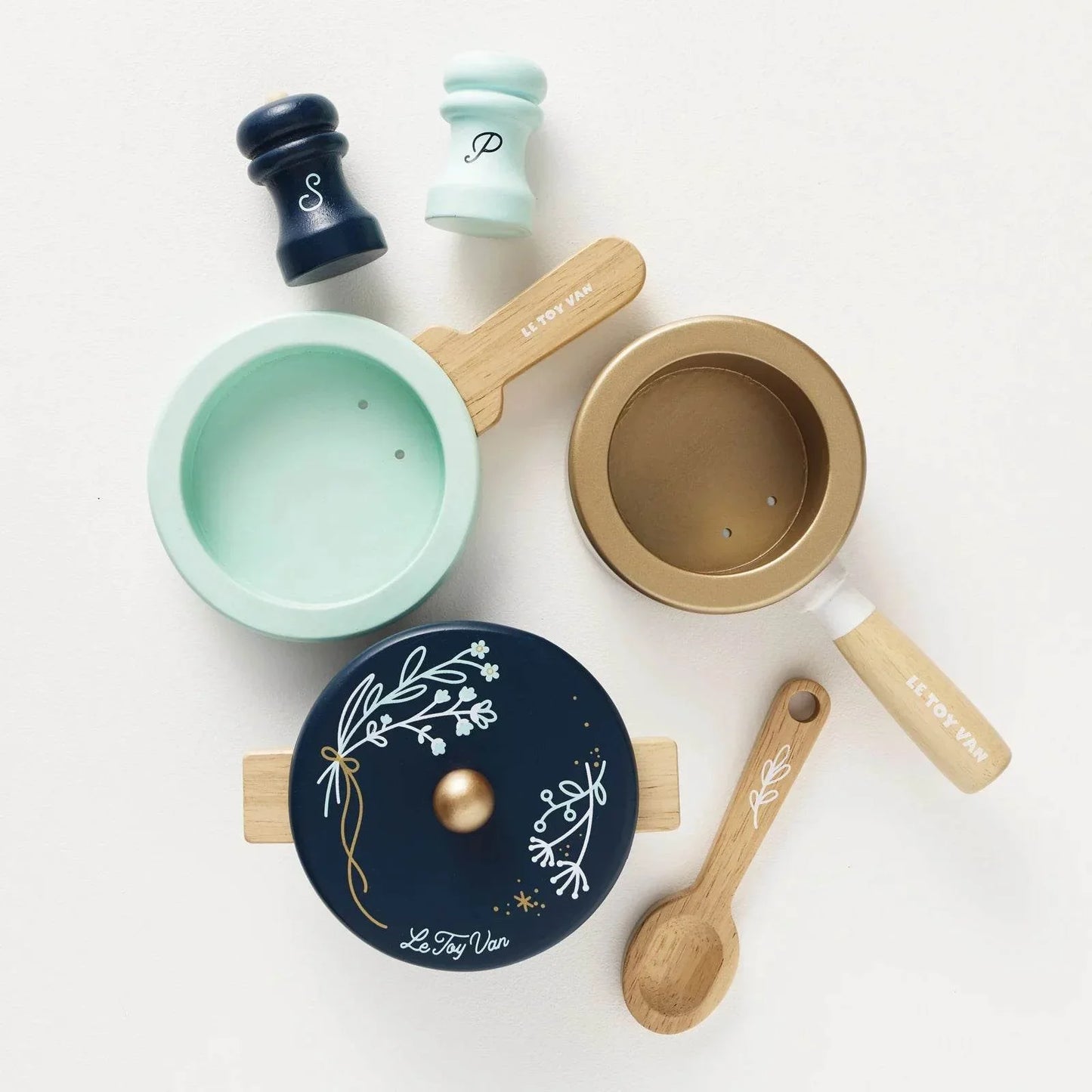 Pots & Pans - Le Toy Van - Cloud Nine Stores