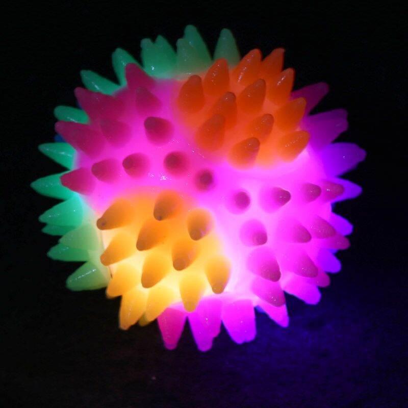 Spiky LED Flashing Bouncy Ball 5.5cm - Cloud Nine Stores