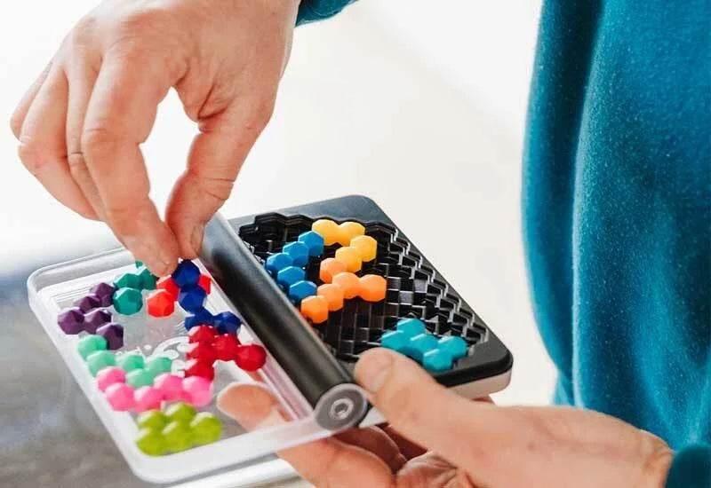 SMART GAMES - IQ SIX PRO - Cloud Nine Stores