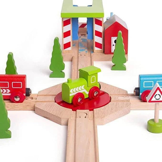 Train 4 Way Turntable - Bigjigs - Cloud Nine Stores